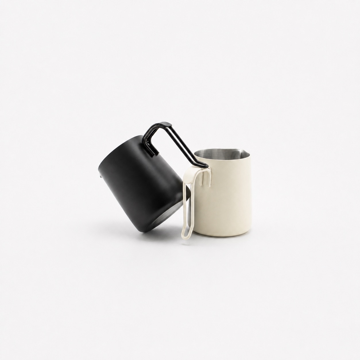 600 ML DUAL-SPOUT MILK PITCHER